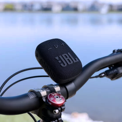 Parlante Bluetooth portátil para vehículos de dos ruedas JBL WIND 3S